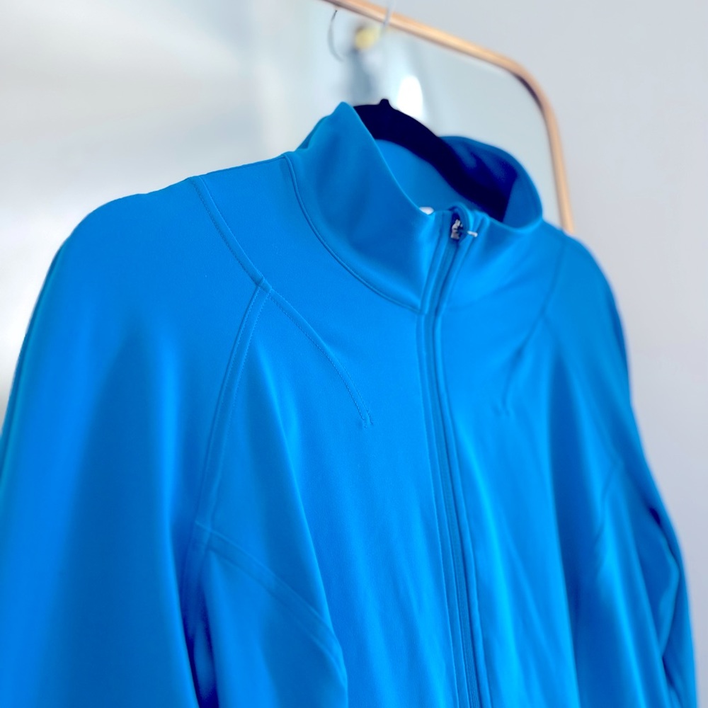 🍋LULULEMON SZ 10 — define jacket , new without tags - never worn!
